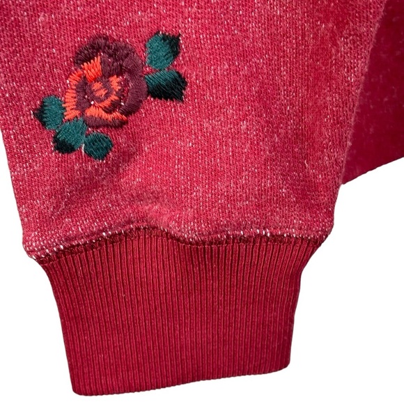 New Burgandy Sweatshirt with Gorgeous Embroidered Roses Size Small NEW - Picture 5 of 13